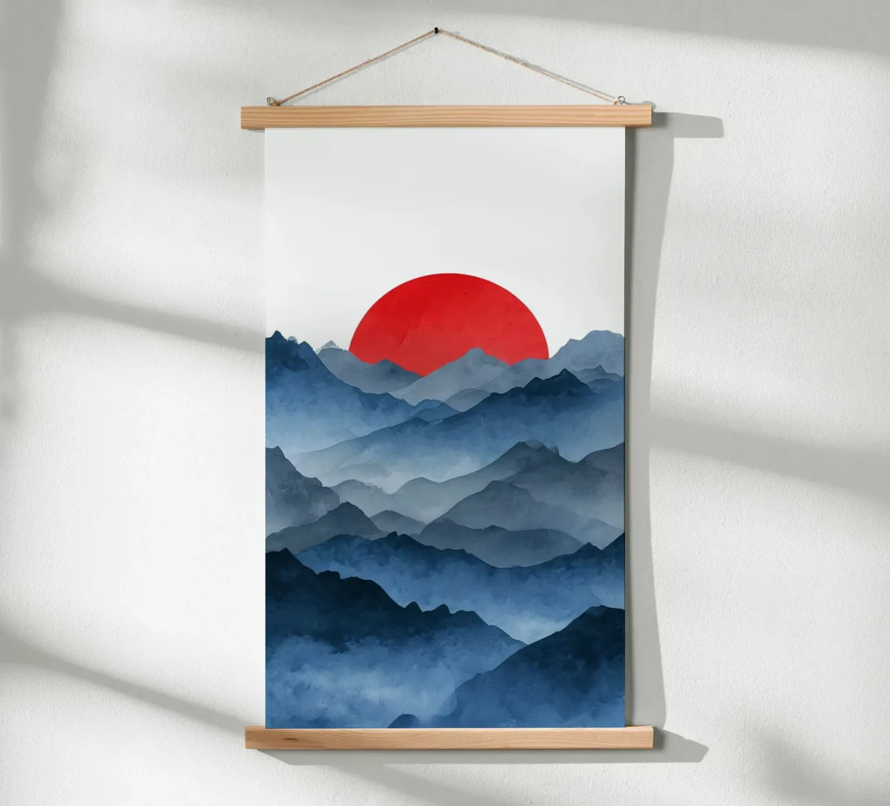 Il sole cremisi sulle cime indaco poster con telaio in plastica da Artistic-shop
