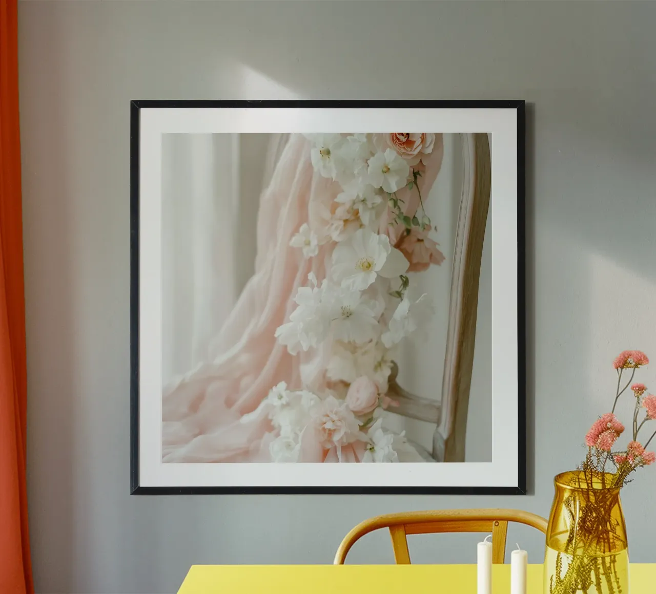 Sussurri in rosa poster da StillVibe Home