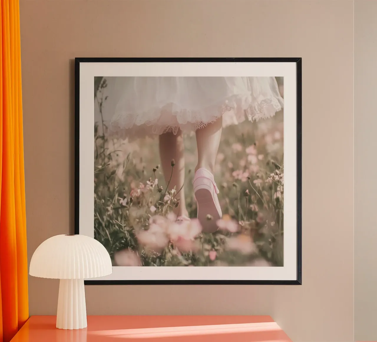 Sussurri in rosa poster da StillVibe Home