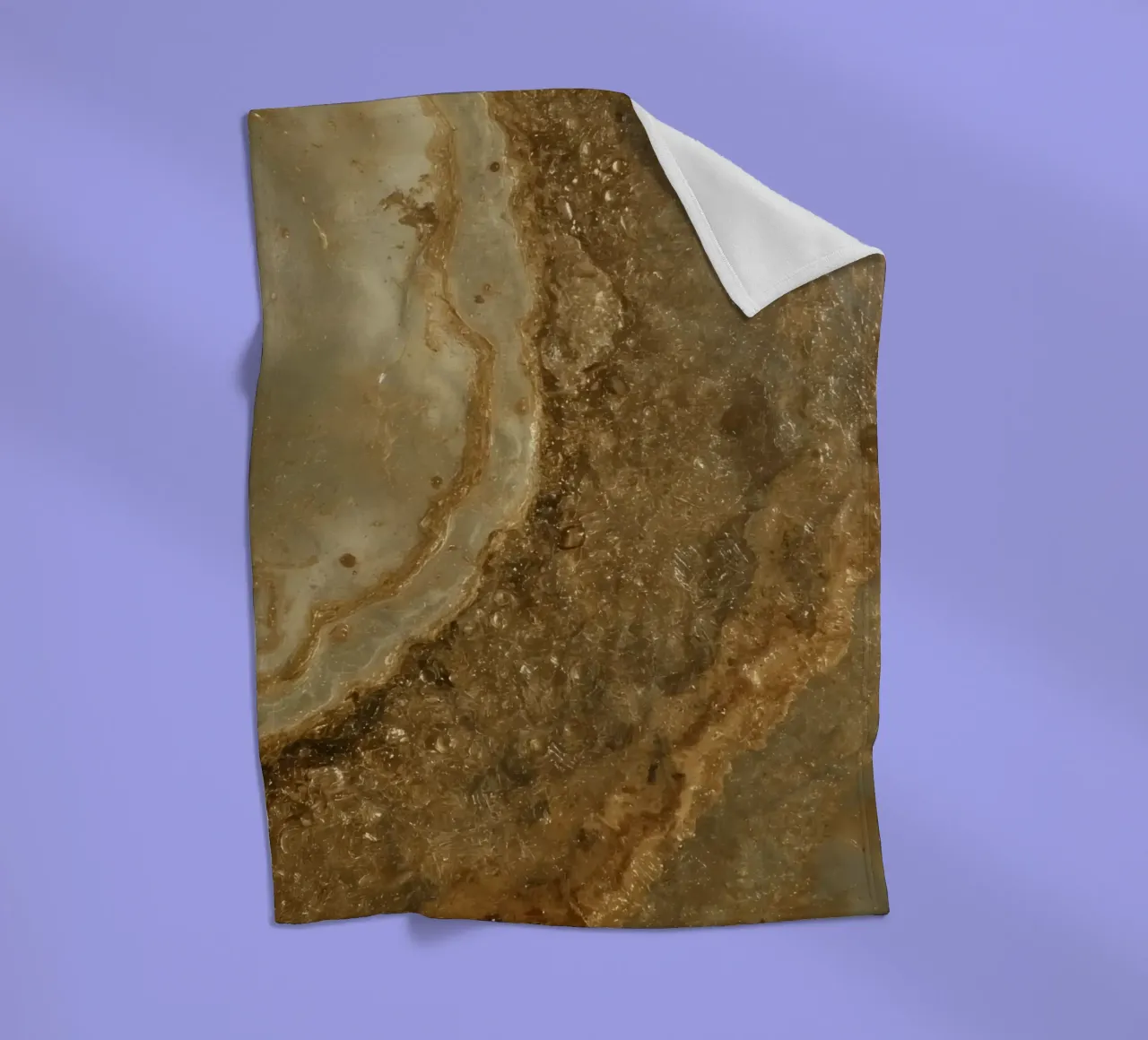 Strukturierte braune und beigefarbene Oberfläche mit Luftblasen Fleecedecke von DesignDoodle