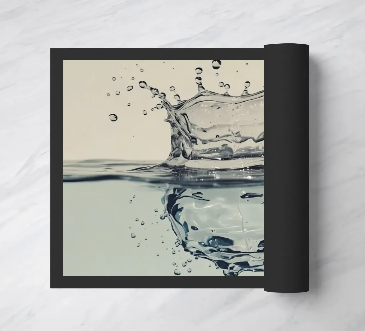 Corona a schizzi d'acqua con riflessi e gocce zerbino da DesignDoodle