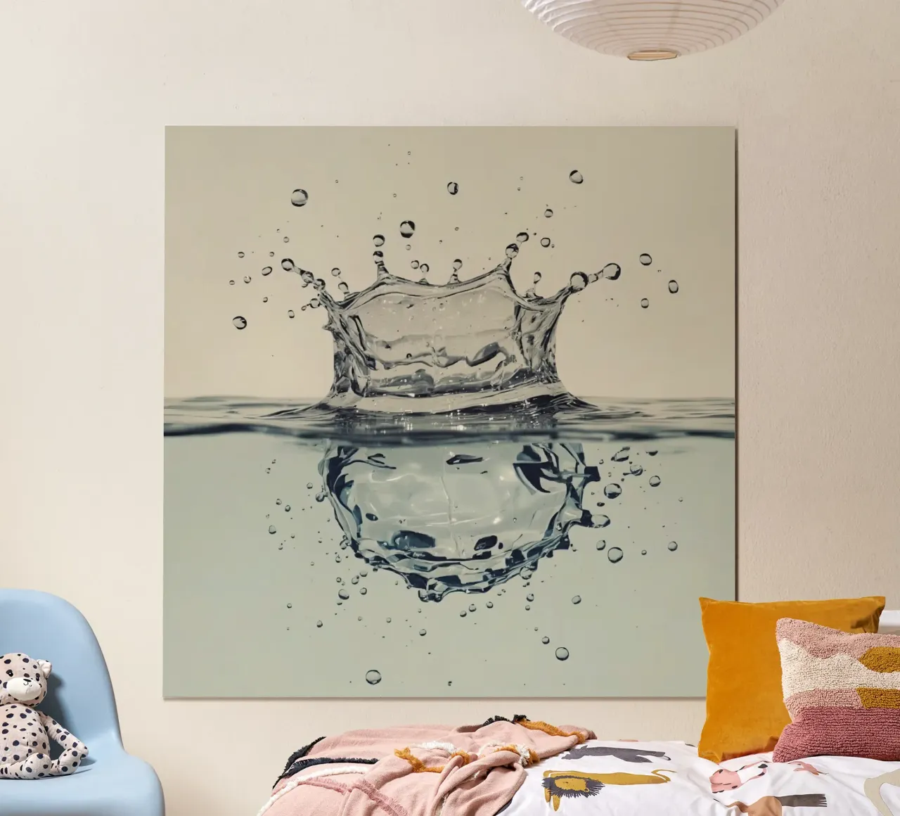 Corona a schizzi d'acqua con riflessi e gocce poster da DesignDoodle