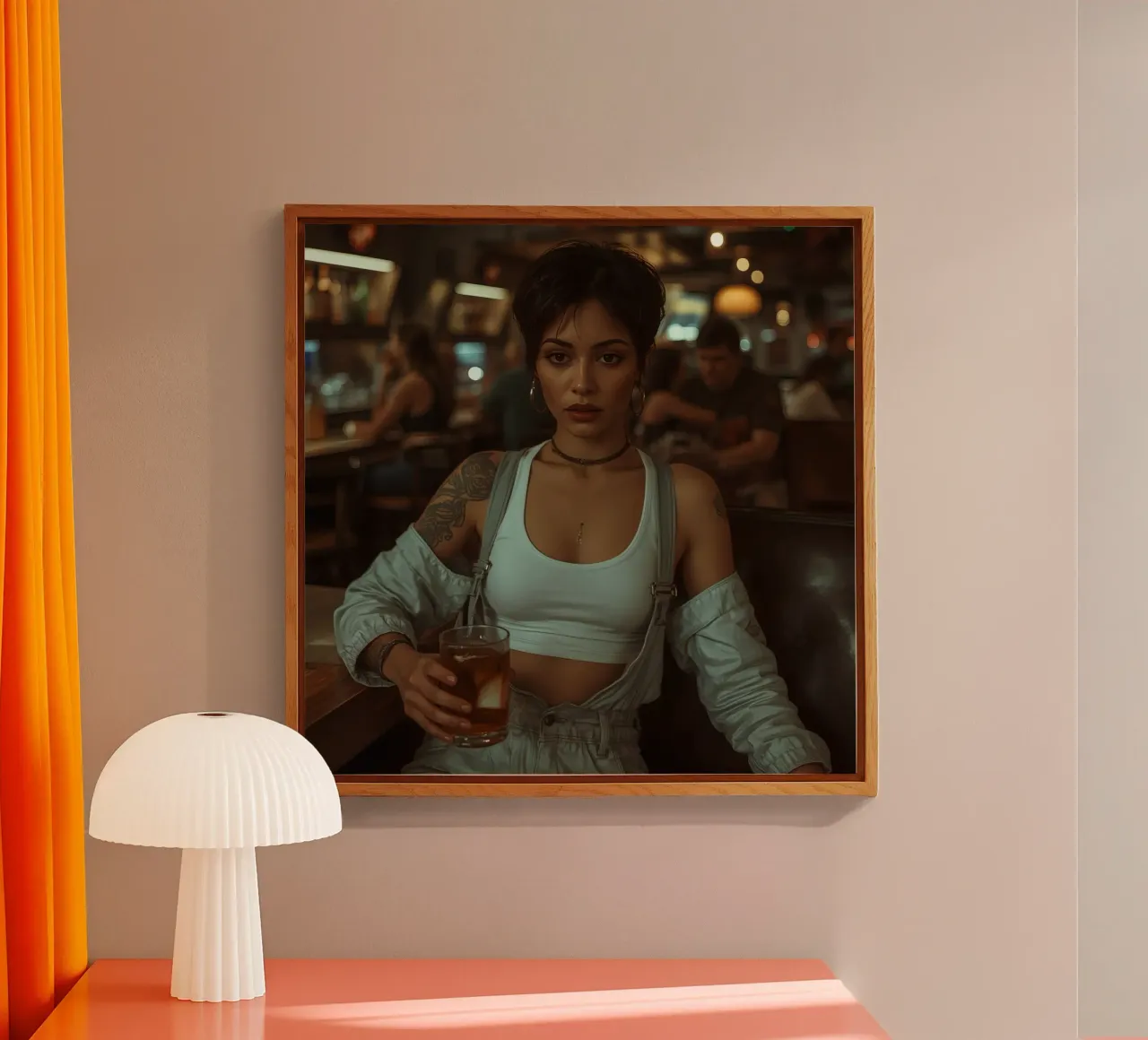 Donna con un drink in mano in un bar plexiglass da DesignDoodle