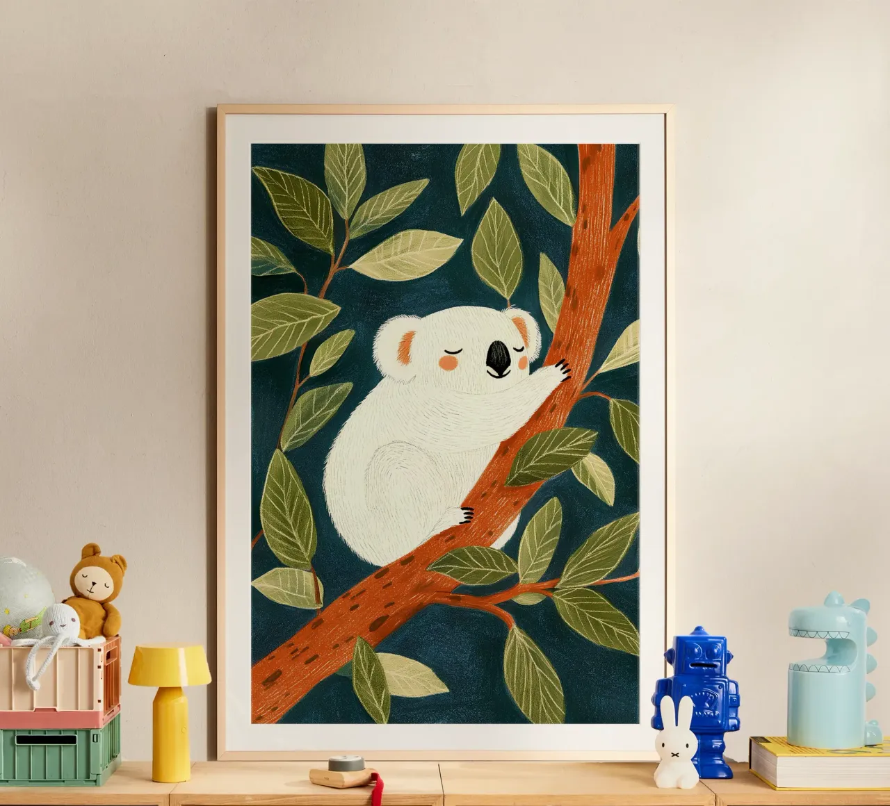Koala addormentato poster con telaio in legno da Curious Canvas