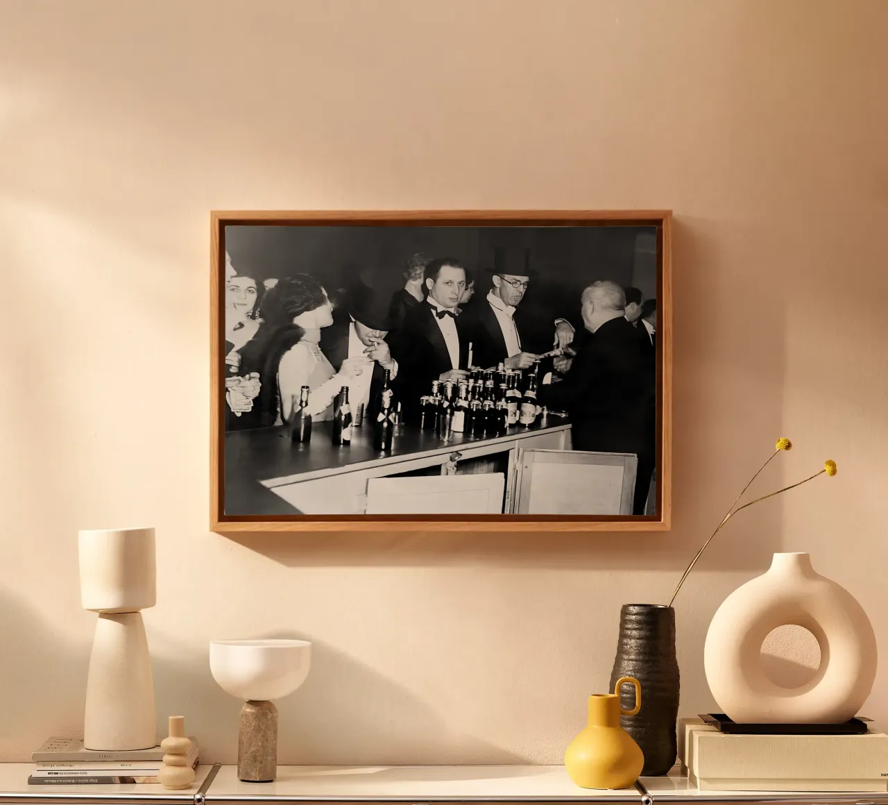 Prohibition, clients au bar, photo ancienne en noir et blanc toile avec Caisse américaine de Vibrant Vintage Prints