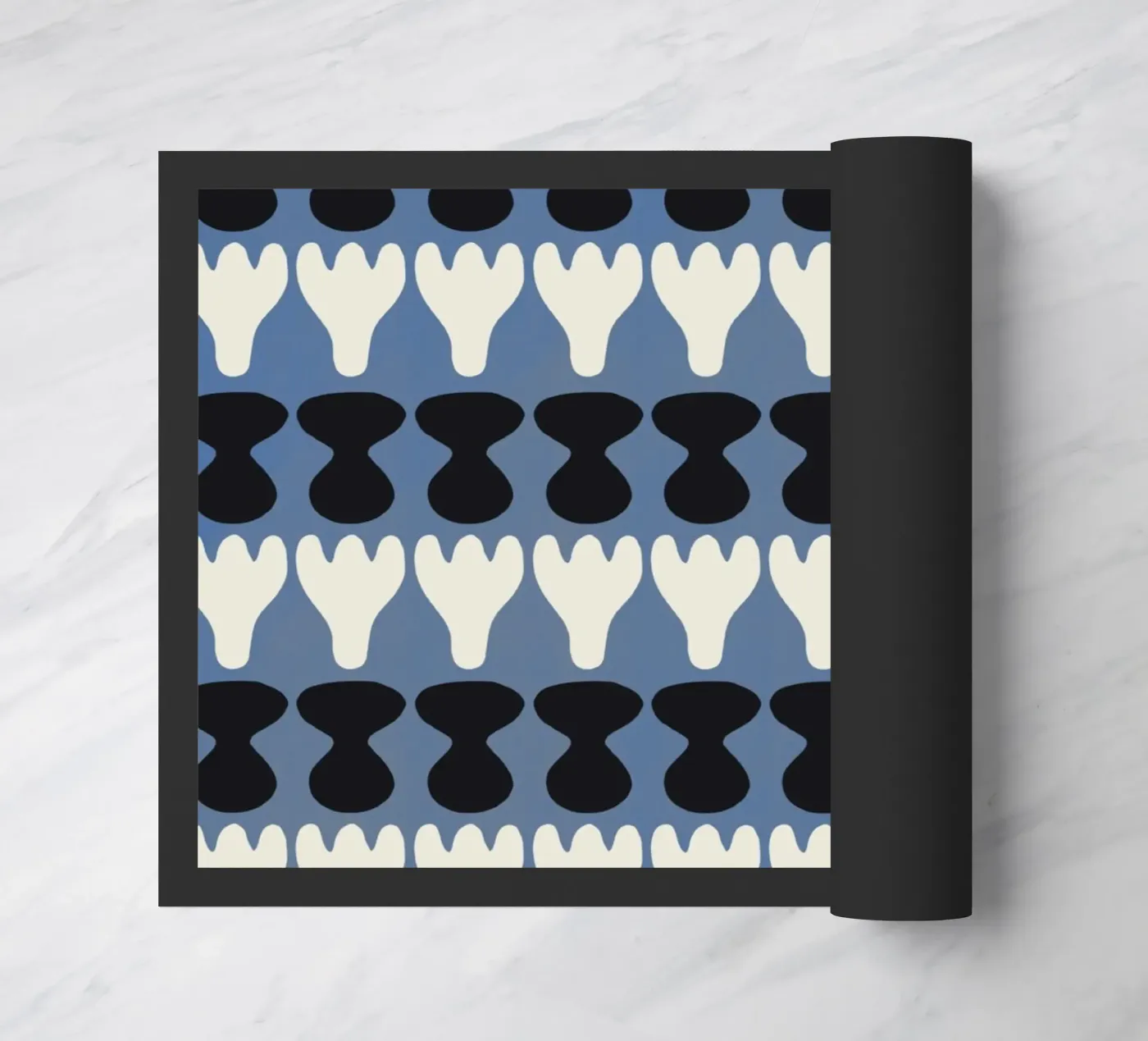 Repetitive pattern 13 Fußmatte von Little Dean