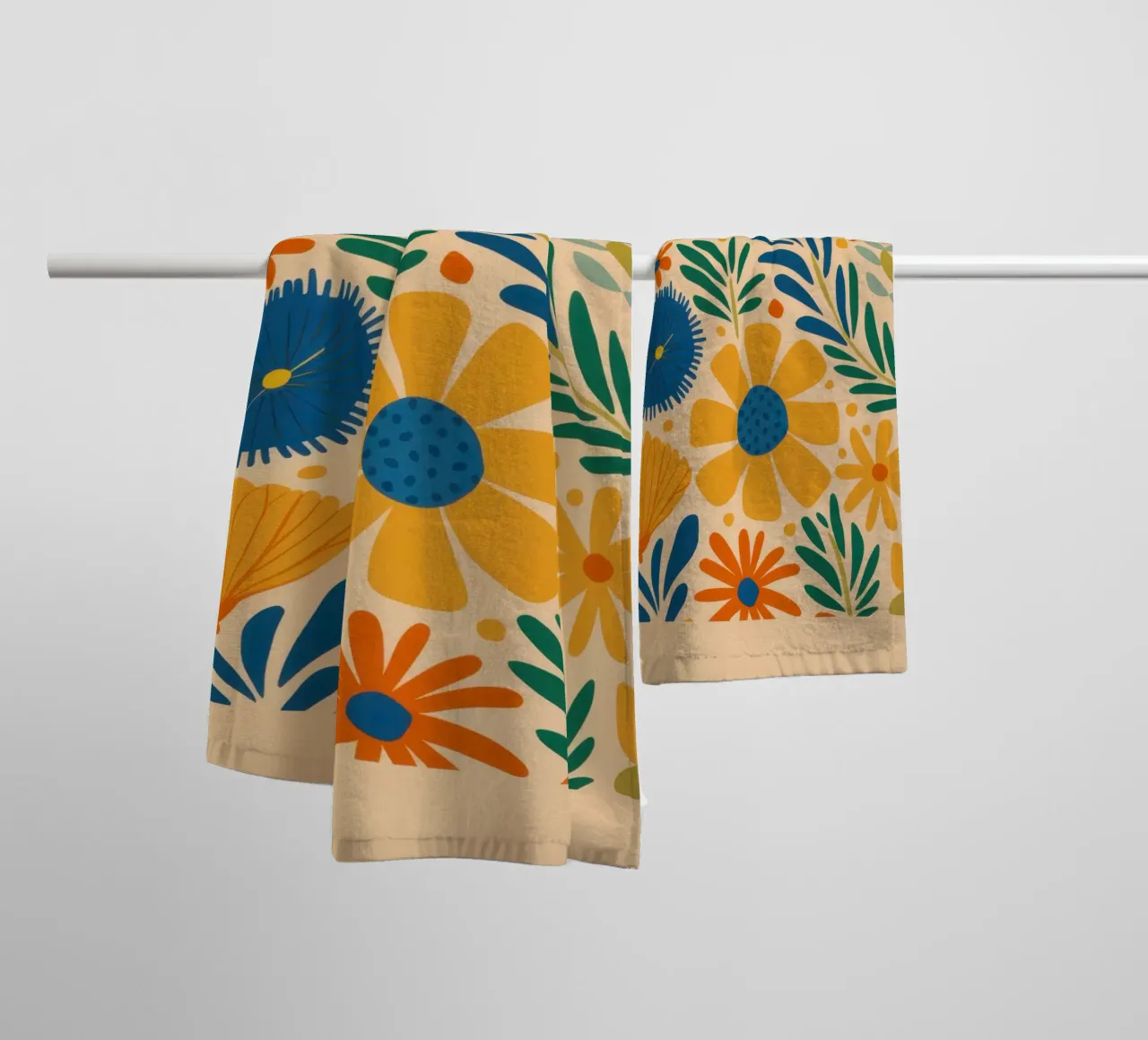 Retro Daisy Pattern towel by Mark Solaria