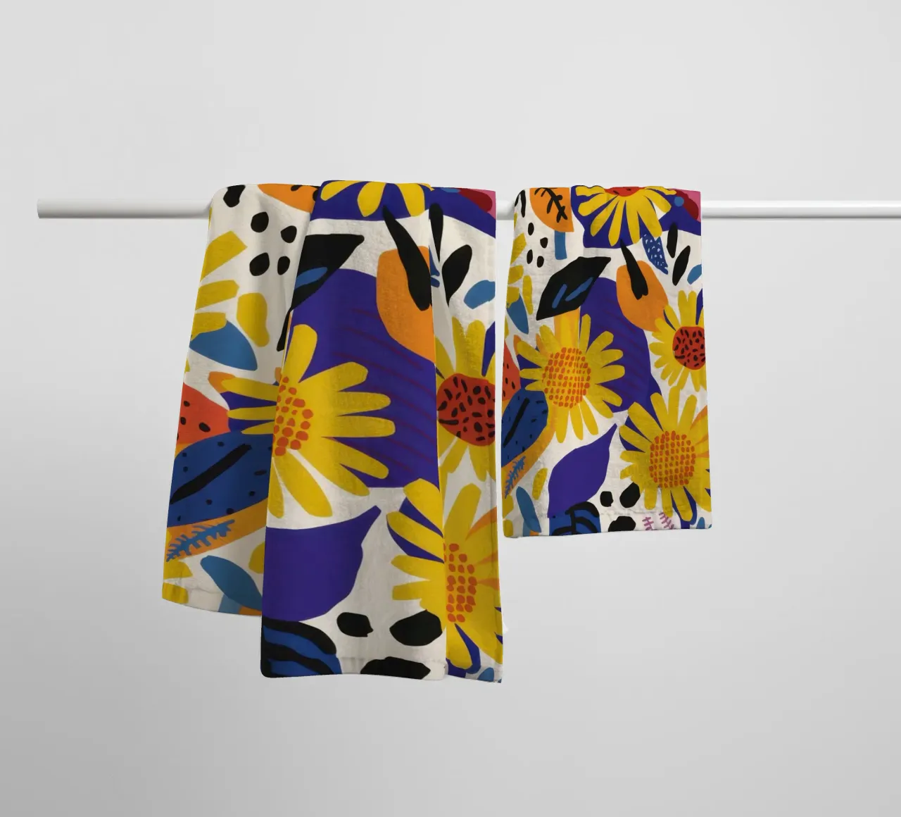 Sunflower Burst Pattern towel by Gaia Viesta