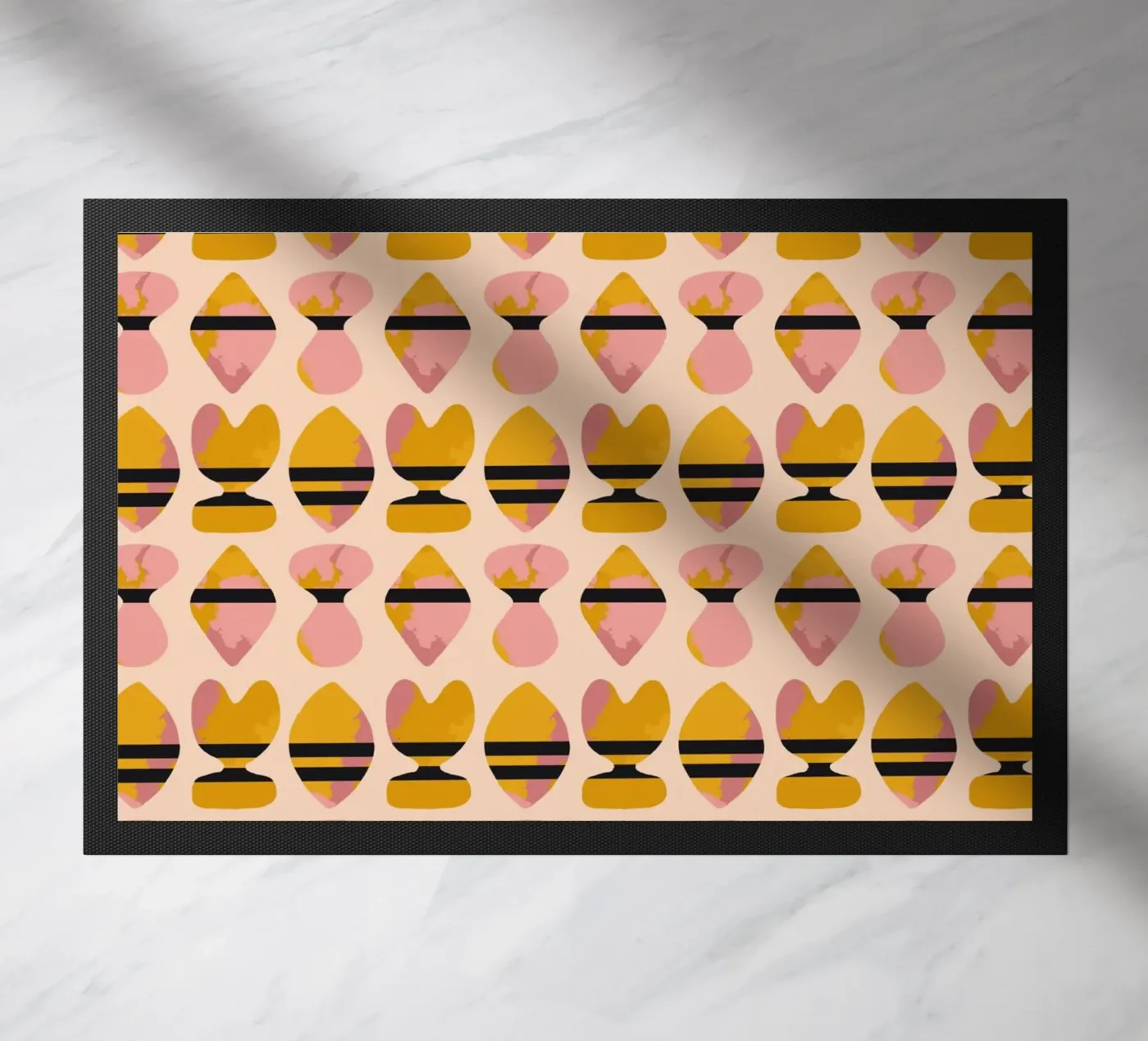 Repetitive pattern 18 Fußmatte von Little Dean