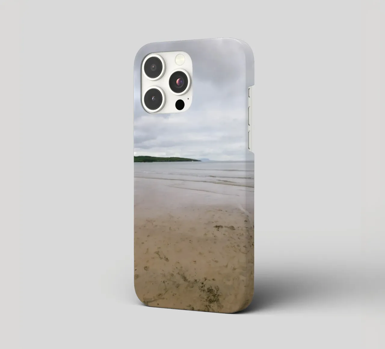 Tranquillità sulla spiaggia di marea - tranquillo paesaggio costiero cover iphone da Wild Horizon Studio