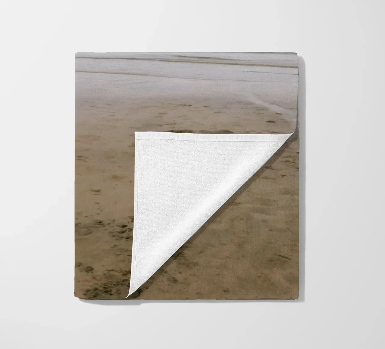 Silenzio sulla spiaggia di marea telo mare da The Wild Creative Studio