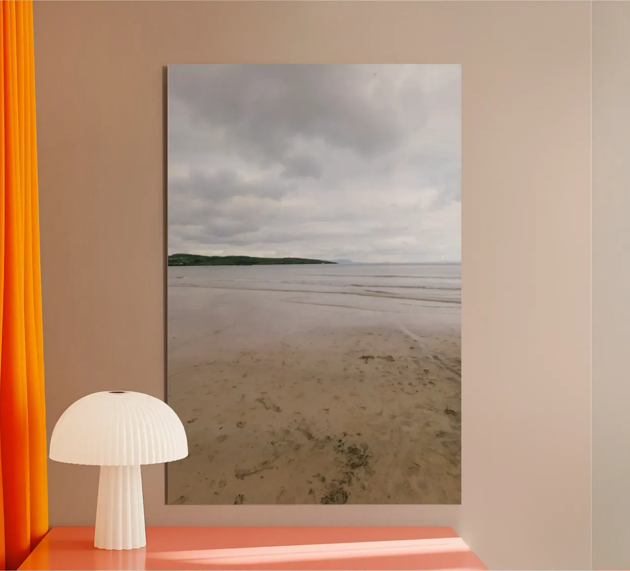 Silenzio sulla spiaggia di marea alluminio dibond da The Wild Creative Studio