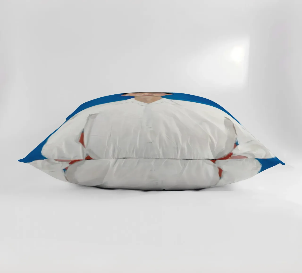 Uomo in blu cuscino da Irish Strokes