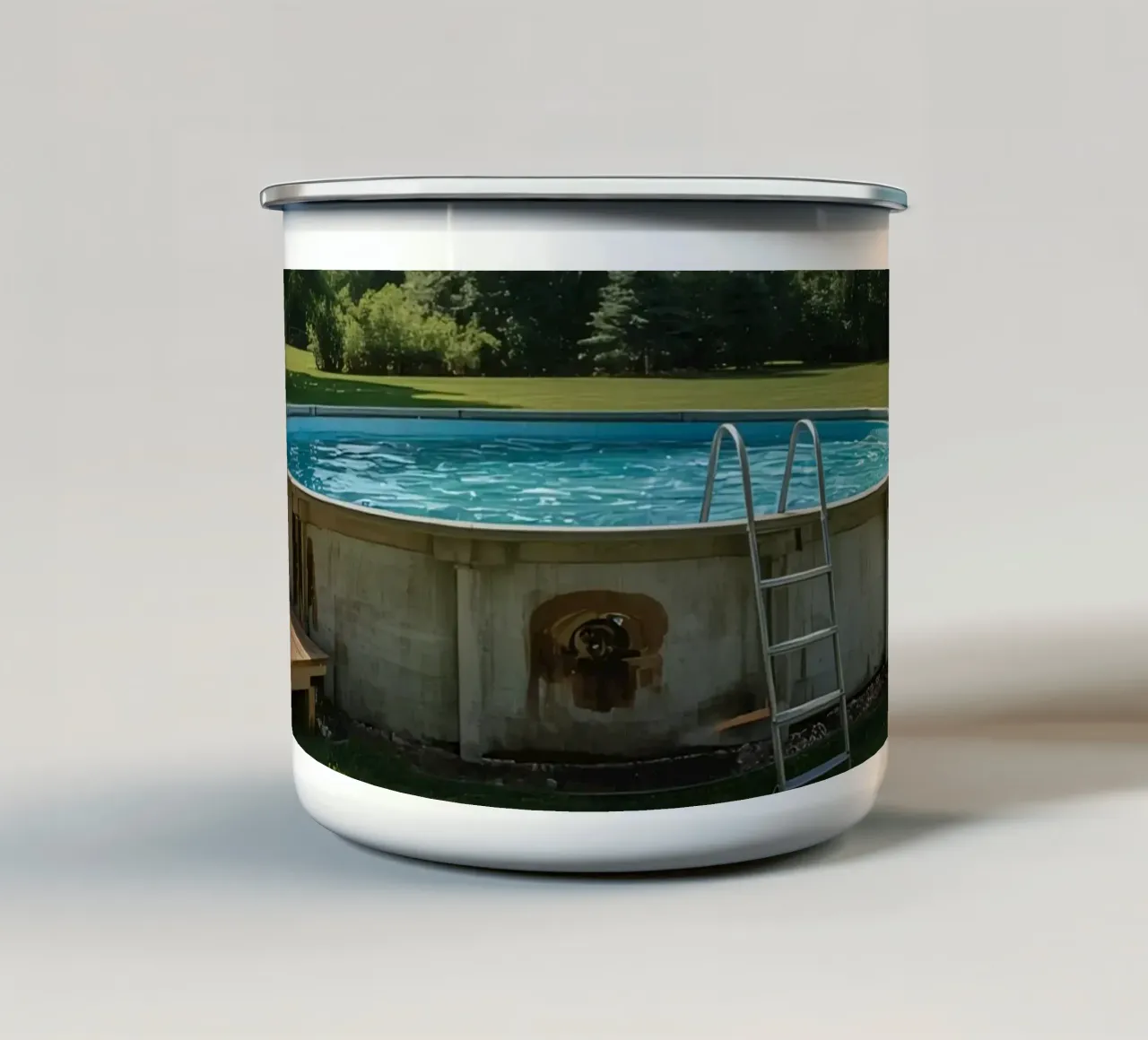 Piscina fuori terra con scala e terrazza in cortile tazza in smalto da DesignDoodle