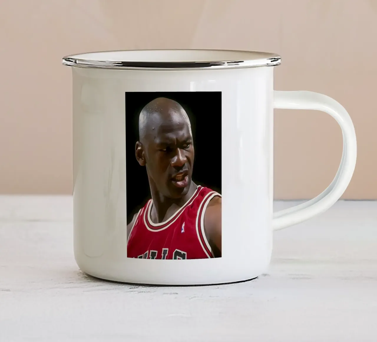 Michael Jordan tazza in smalto da Low poly art