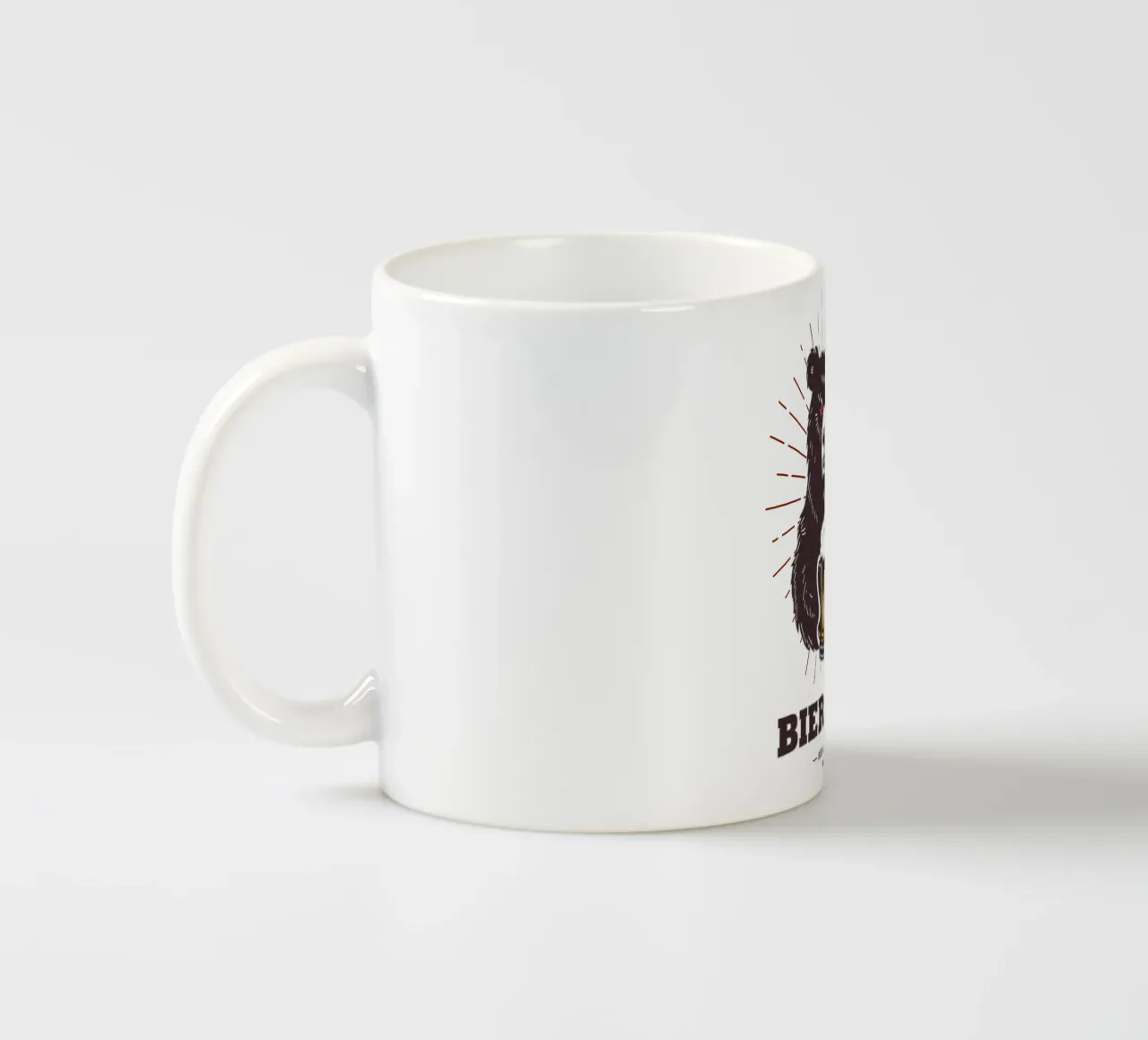 Orso della birra - Campo della birra tazza in ceramica da Black Sign Artwork
