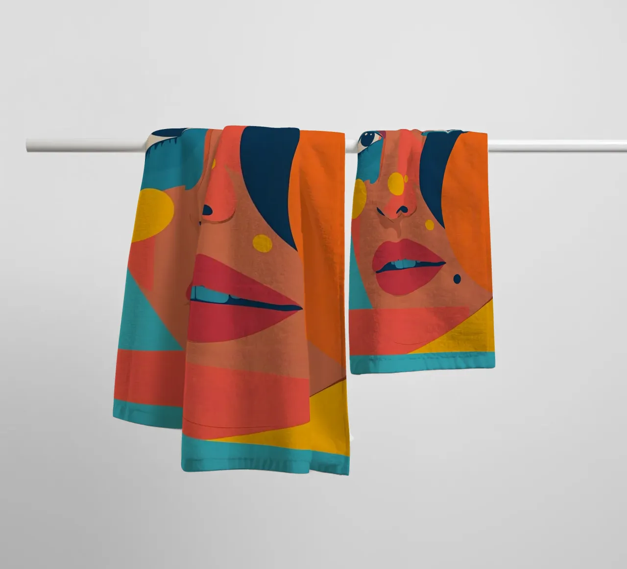 Ritratto astratto di donna con forme geometriche e colore piatto asciugamano da bagno da DesignDoodle