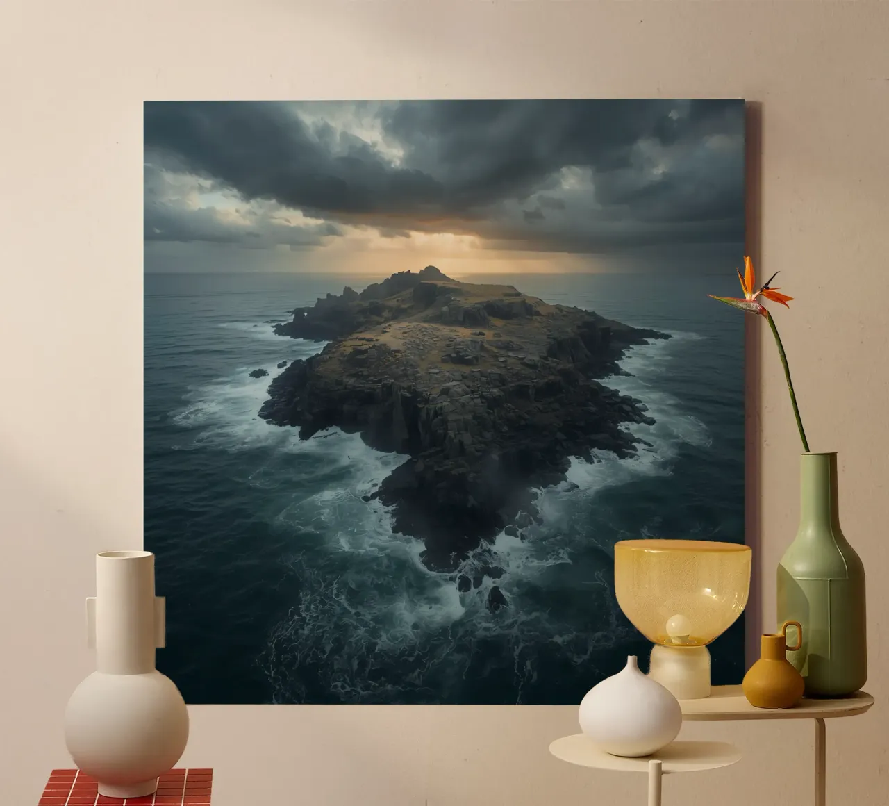 Vista aerea di Rocky Island circondata dall'oceano con tempesta tela con Cornice a cassetta da DesignDoodle
