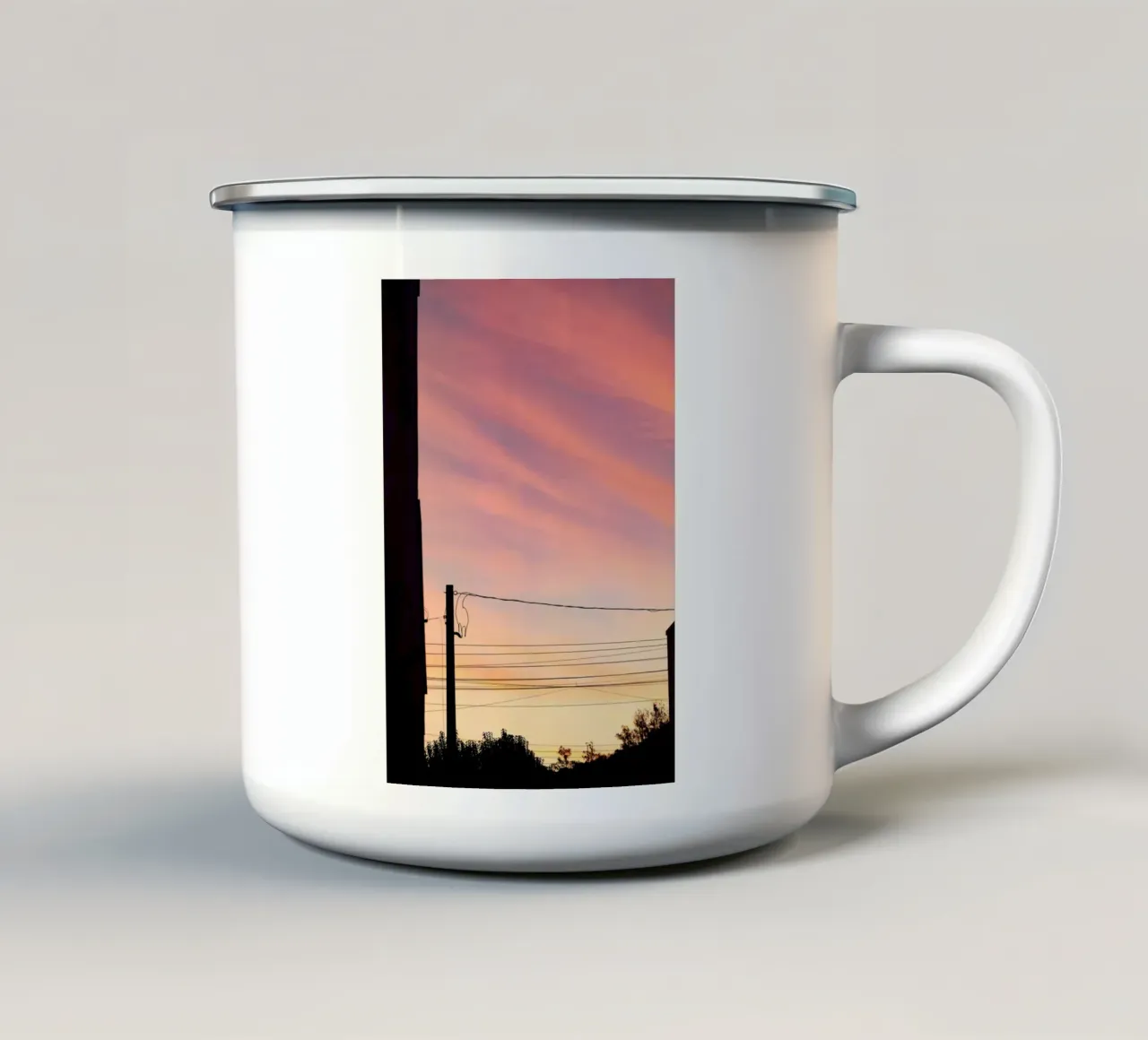 17h45 tazza in smalto da rafael campezato