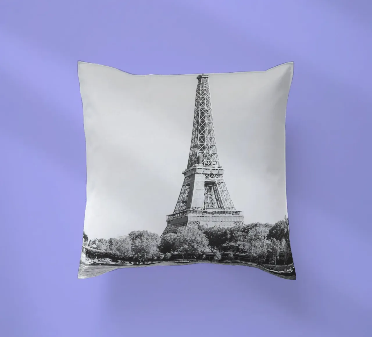 Black and White Eiffel Tower cuscino da patiphotography