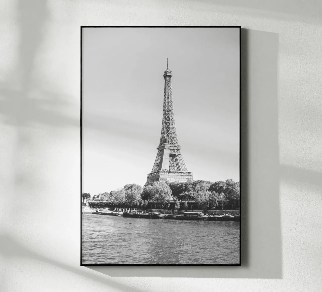 Black and White Eiffel Tower plexiglass da patiphotography
