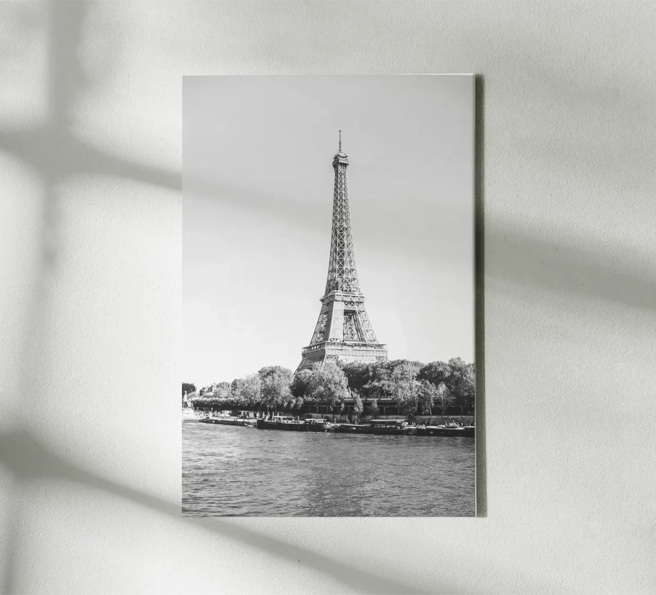 Black and White Eiffel Tower tela con Cornice a cassetta da patiphotography