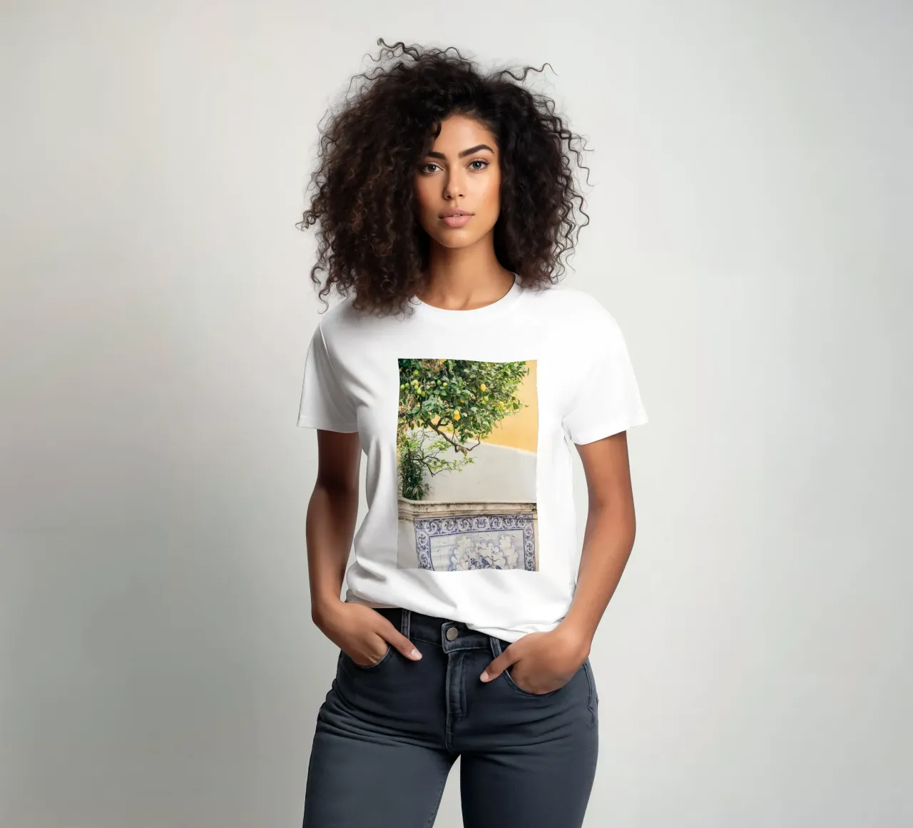 Lisbon Lemon Tree t-shirt da patiphotography
