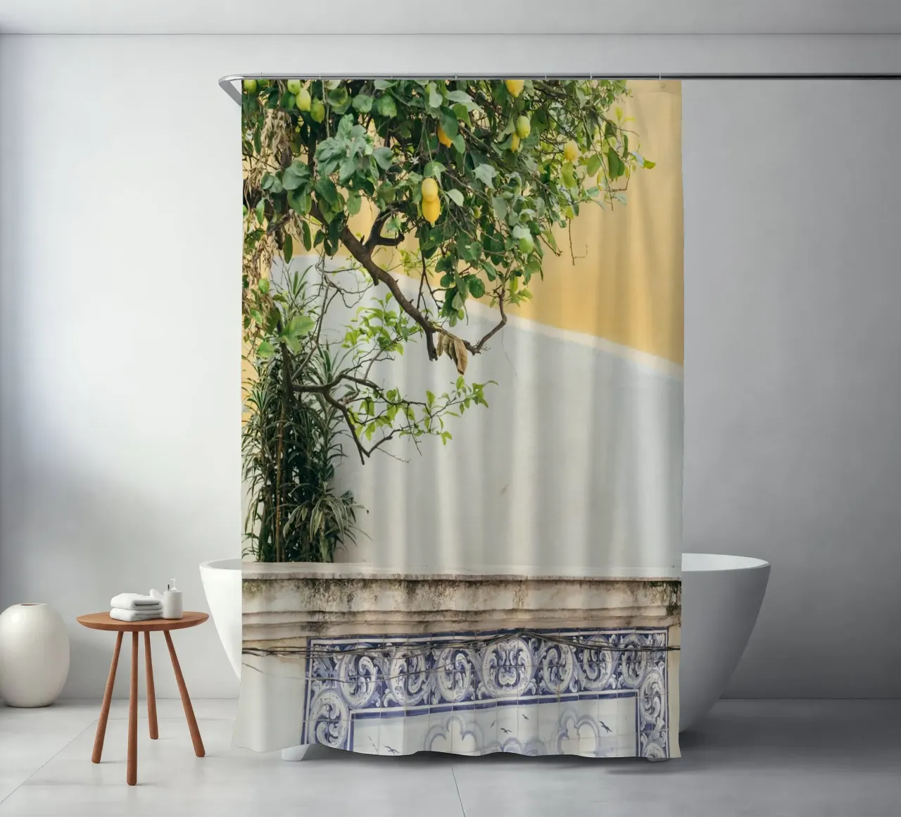 Lisbon Lemon Tree tenda da doccia da patiphotography