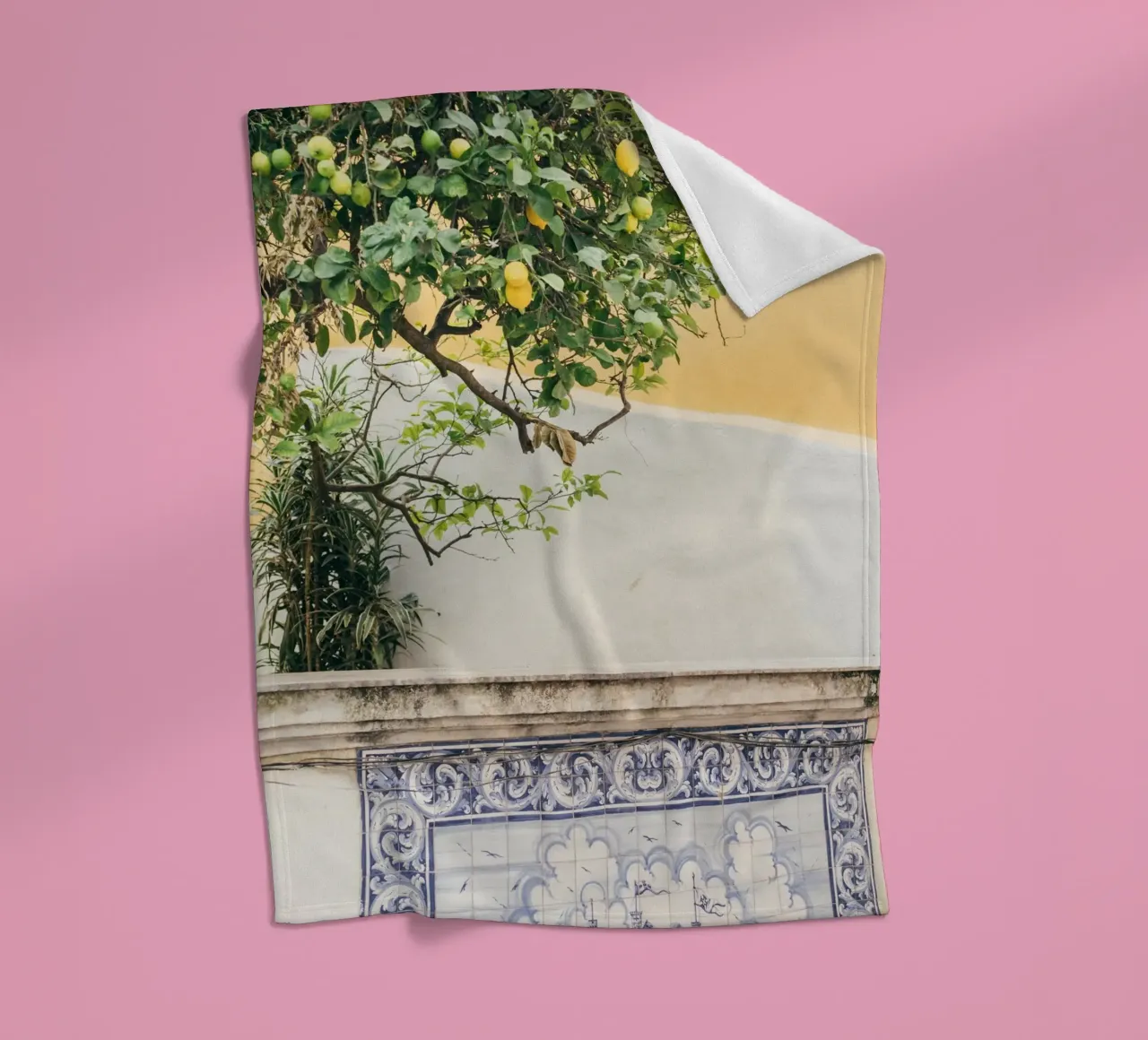 Lisbon Lemon Tree coperta in pile da patiphotography