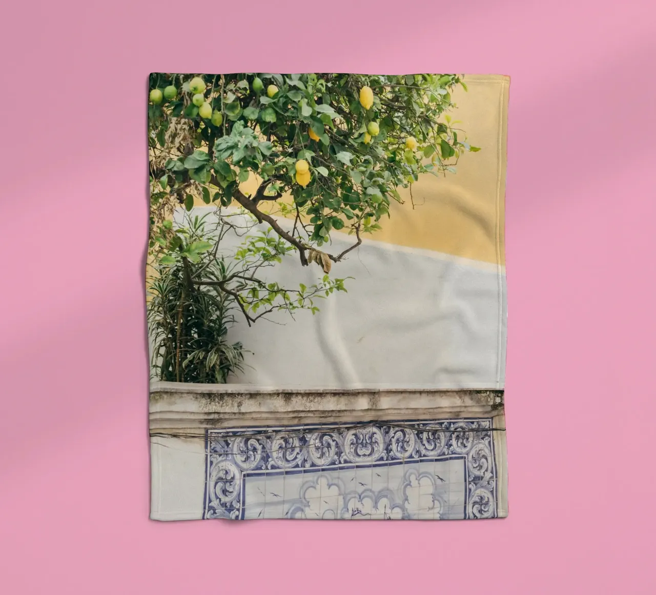 Lisbon Lemon Tree coperta in pile da patiphotography