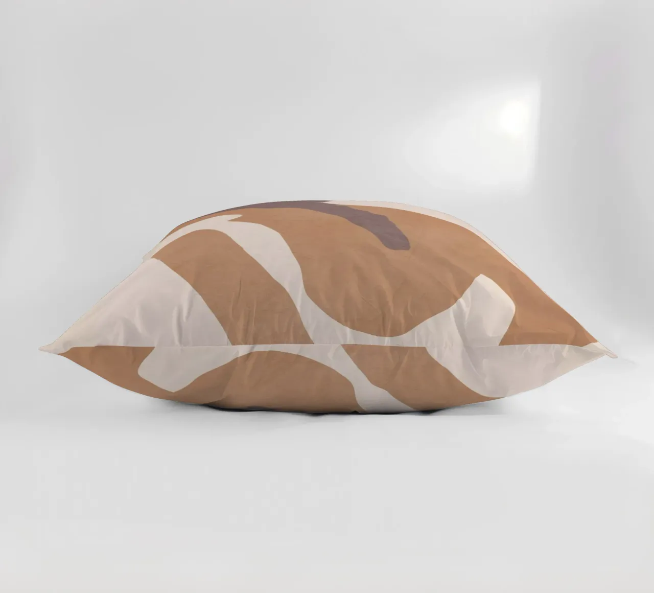 Ragazza astratta e minimale cuscino da ThingDesign