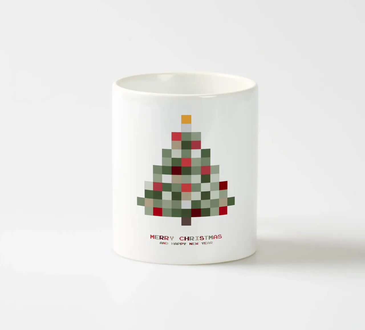 Buon Natale - pixel dell'albero di Natale tazza in ceramica da Black Sign Artwork