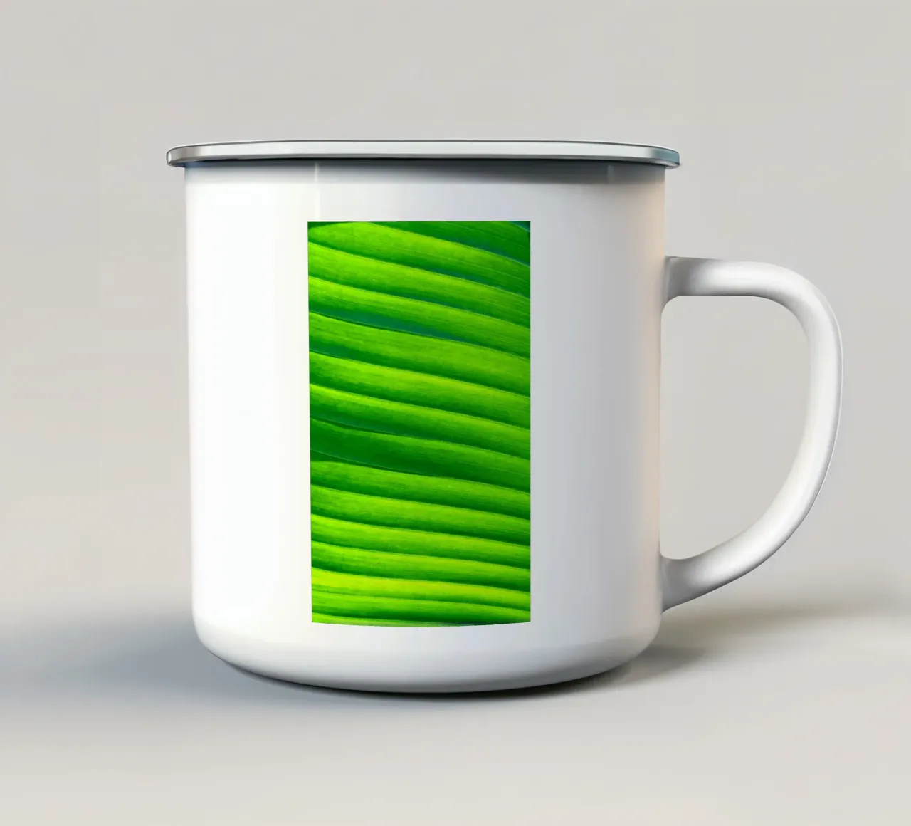 verde foglia tazza in smalto da Earthly Visions