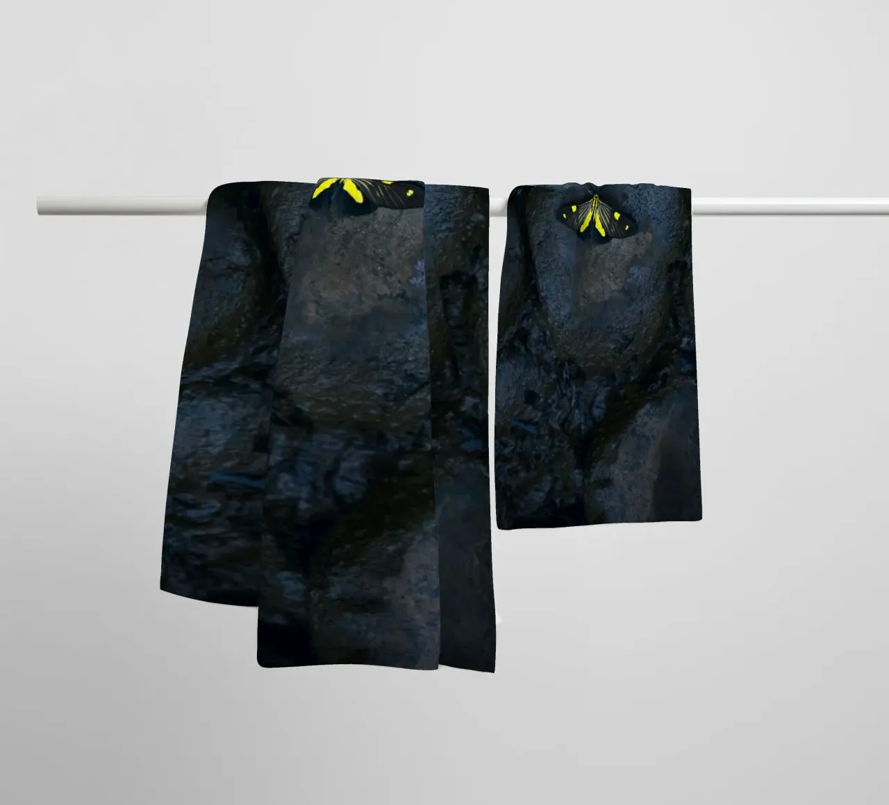 papillon jaune serviette de bain de Earthly Visions