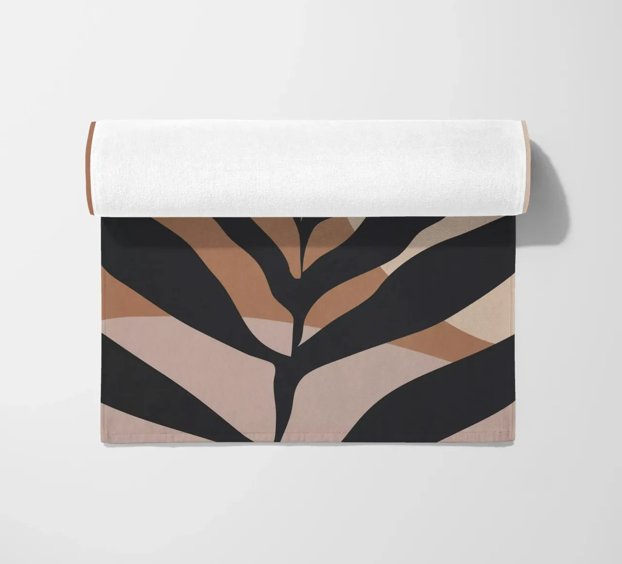 Tropisches Blatt Abstrakte Kunst 2 Strandtuch von ThingDesign