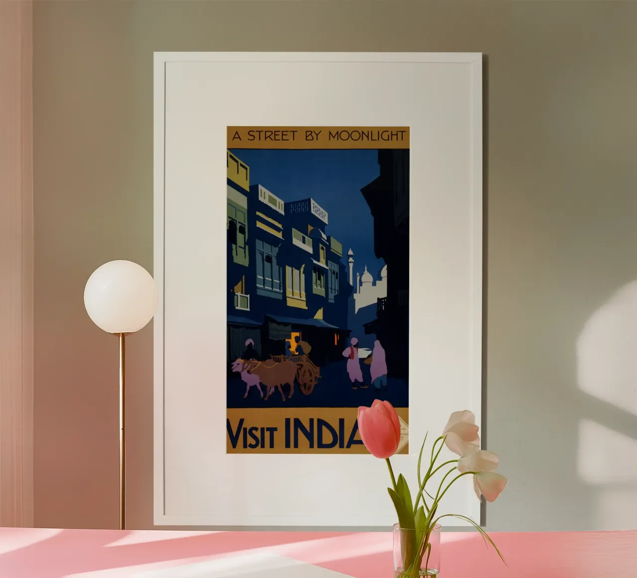 Poster India "Una strada al chiaro di luna", arte di viaggio d'epoca, Ar poster da homdeco