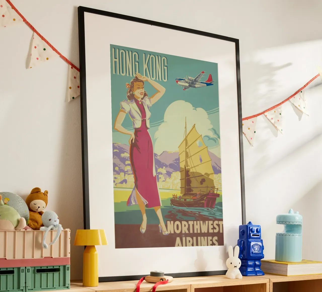 Poster d'epoca di Hong Kong, Northwest Airlines, viaggio retrò A poster con telaio in plastica da homdeco