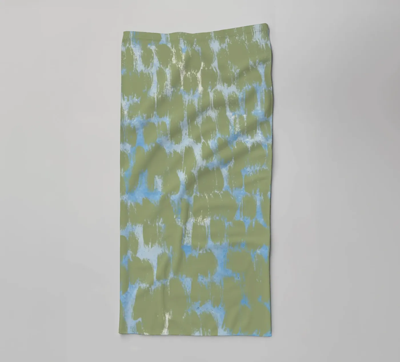 Tiny brushstrokes pattern 03 Handtuch von Little Dean