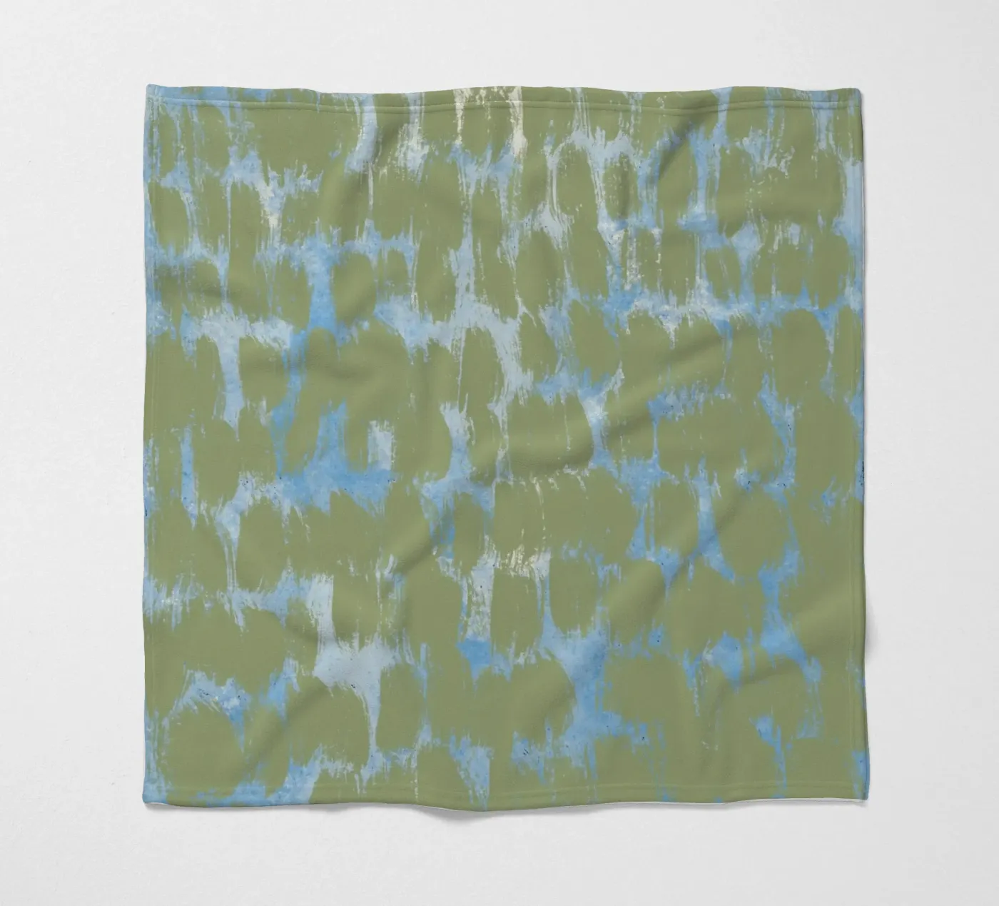 Tiny brushstrokes pattern 03 Fleecedecke von Little Dean
