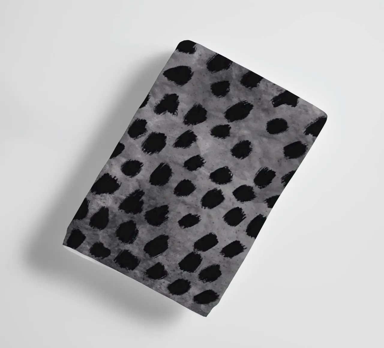 Kleine penseelstreken patroon 04 badhanddoek van Little Dean