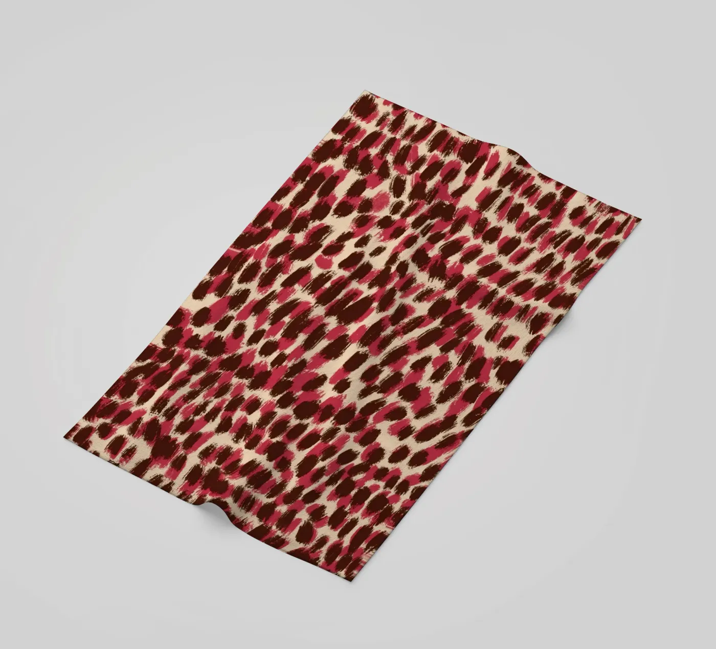 Tiny brushstrokes pattern 06 Strandtuch von Little Dean