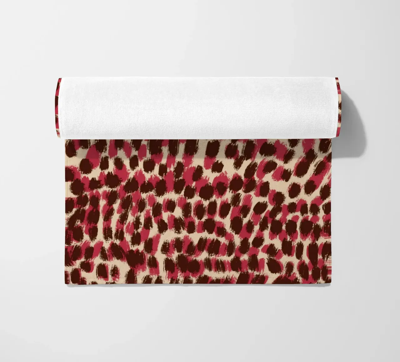 Kleine penseelstreken patroon 06 strandhanddoek van Little Dean