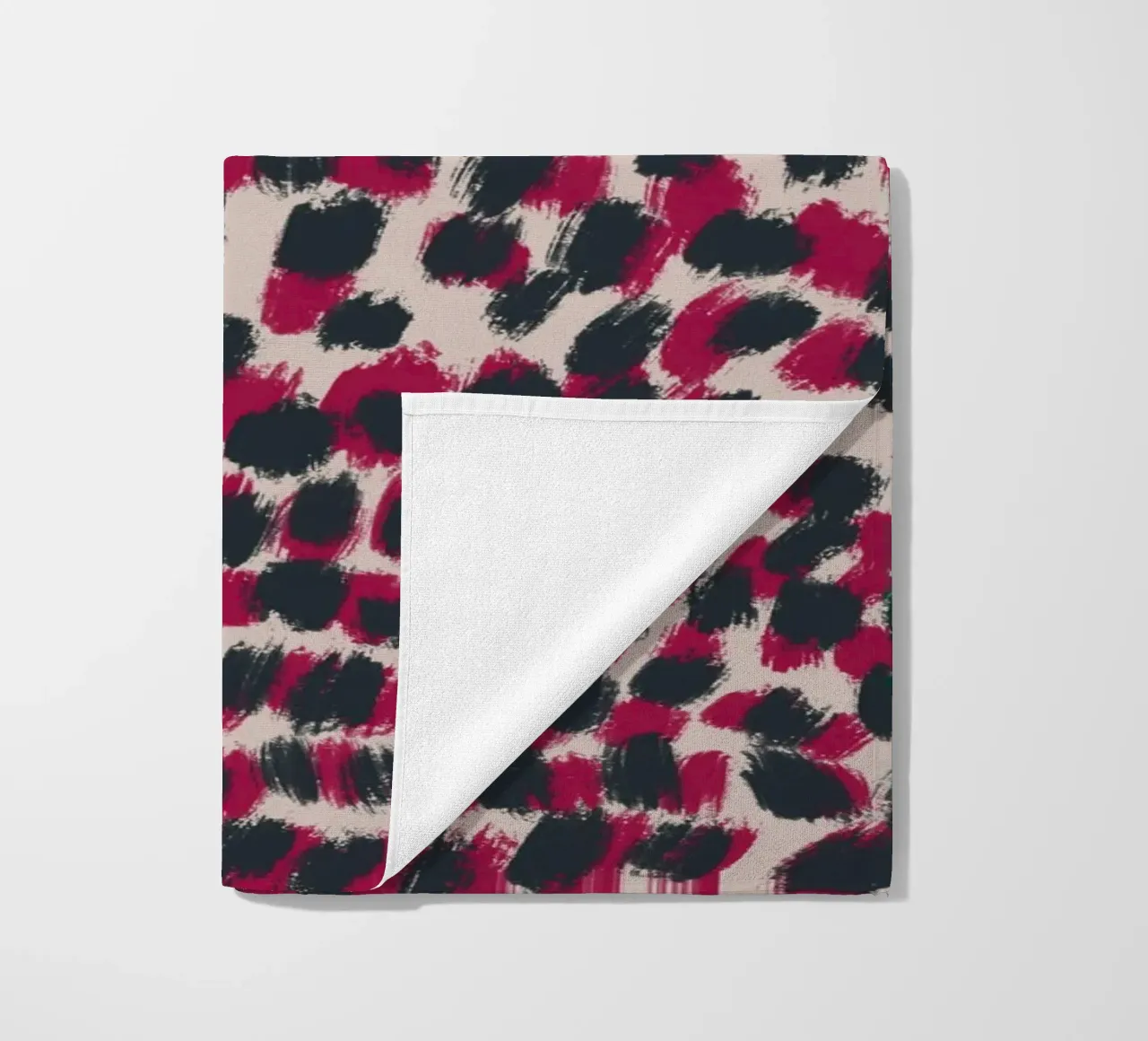 Kleine penseelstreken patroon 07 strandhanddoek van Little Dean