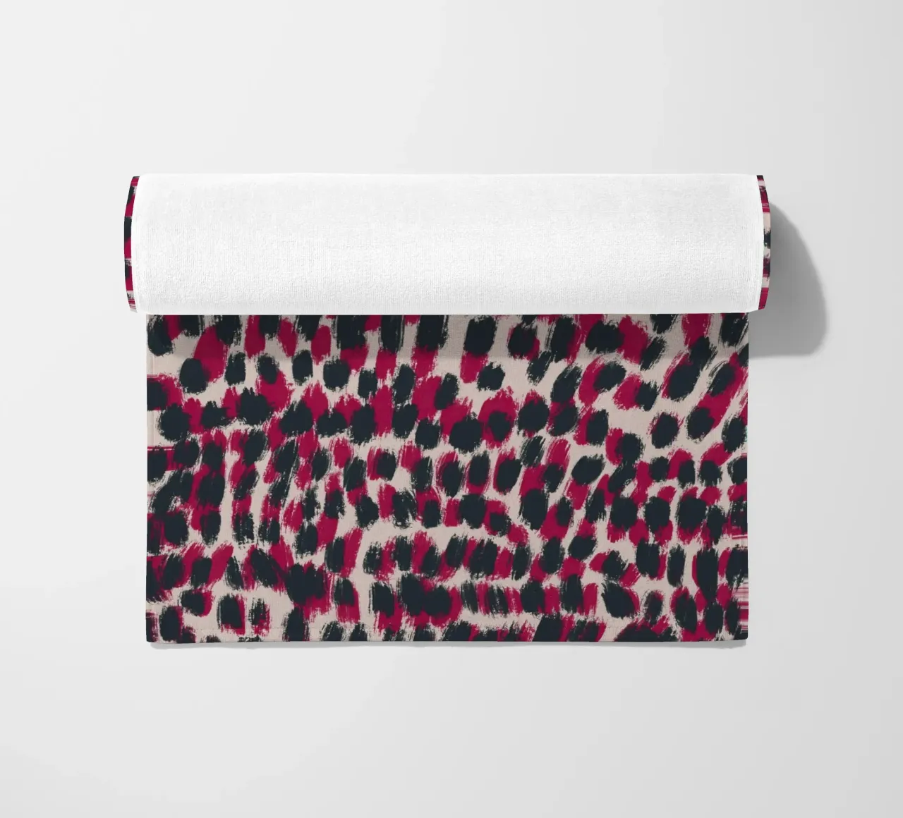 Kleine penseelstreken patroon 07 strandhanddoek van Little Dean