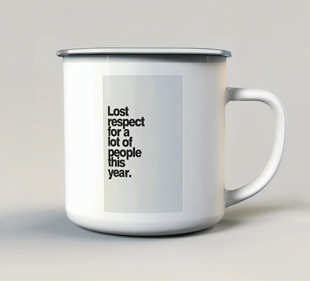 Lost respect tazza in smalto da Type & Tape