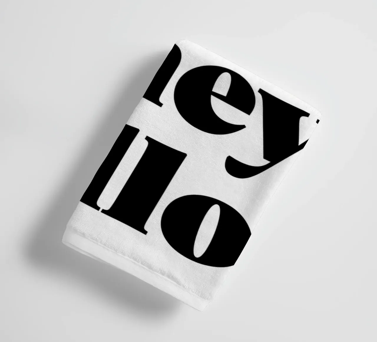 "hi. hey. hello." asciugamano da bagno da Type & Tape