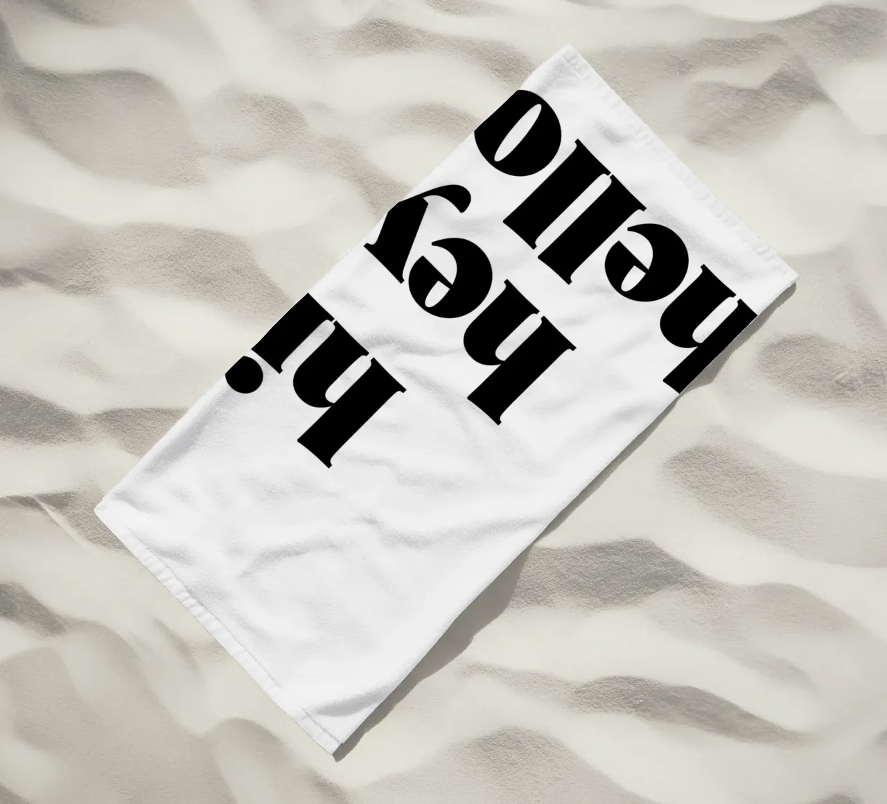 "hi. hey. hello." telo mare da Type & Tape