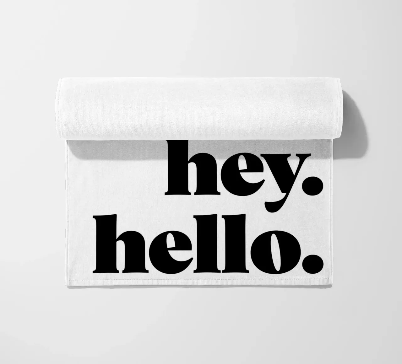 "hi. hey. hello." telo mare da Type & Tape