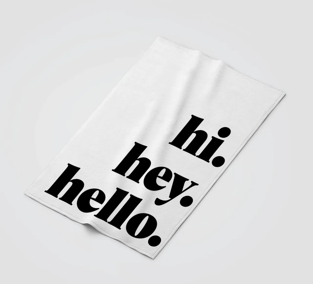 "hi. hey. hello." coperta in pile da Type & Tape