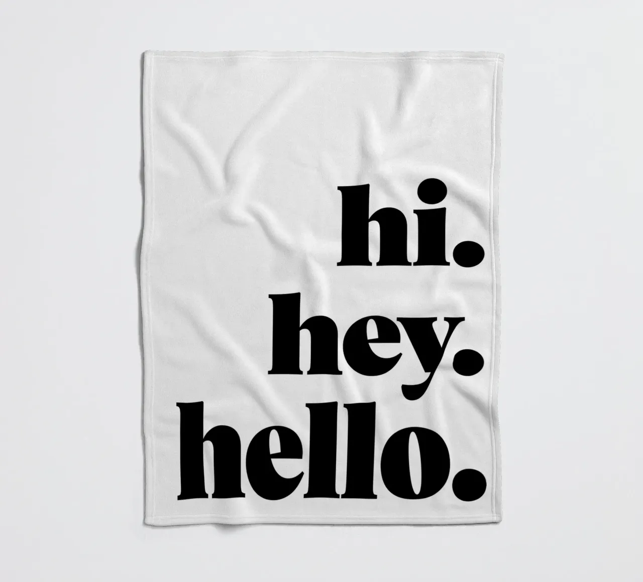 "hi. hey. hello." coperta in pile da Type & Tape